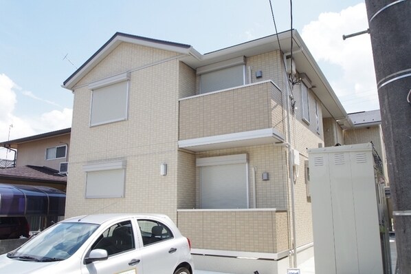 フィオーレの物件外観写真